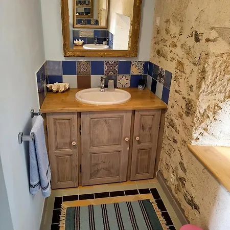 بيت للعطل Le Relais Des Oiseaux *