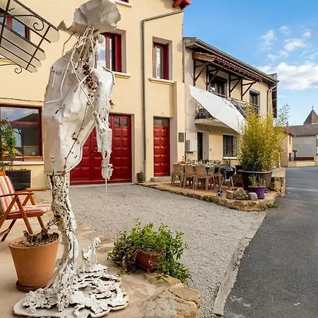 Le Relais Des Oiseaux بيت للعطل
